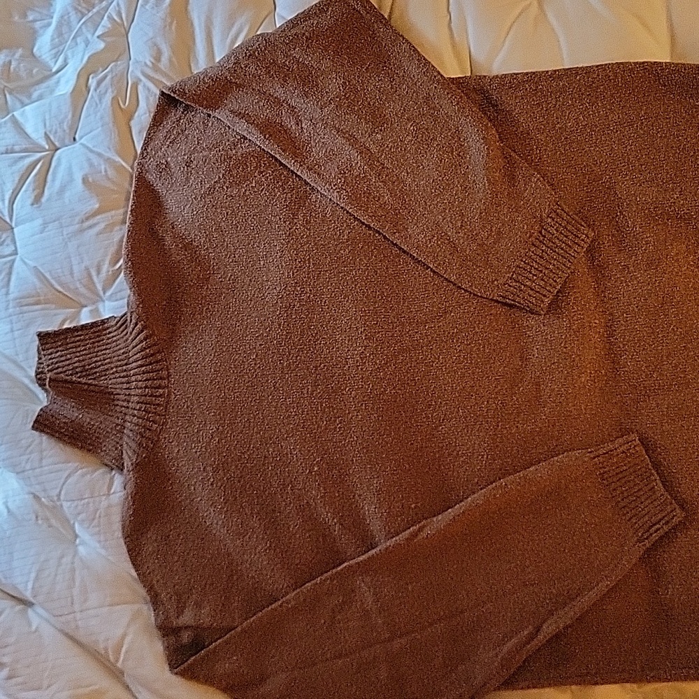 BOSS - HUGO BOSS Turtleneck Sweater. NWOT